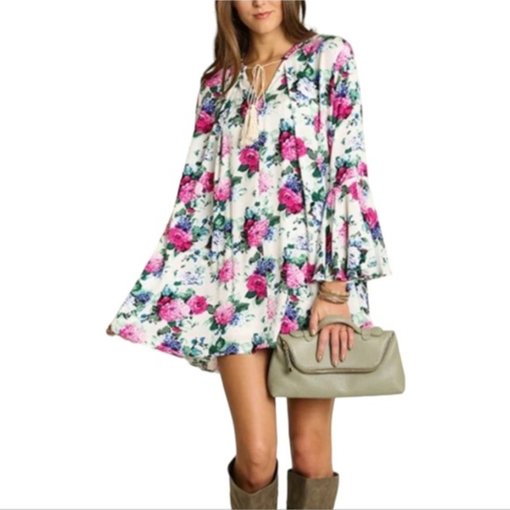 Umgee Janis Mini Dress S Floral Bell Sleeve Tassel Tie Swing BOHO Cream Pink